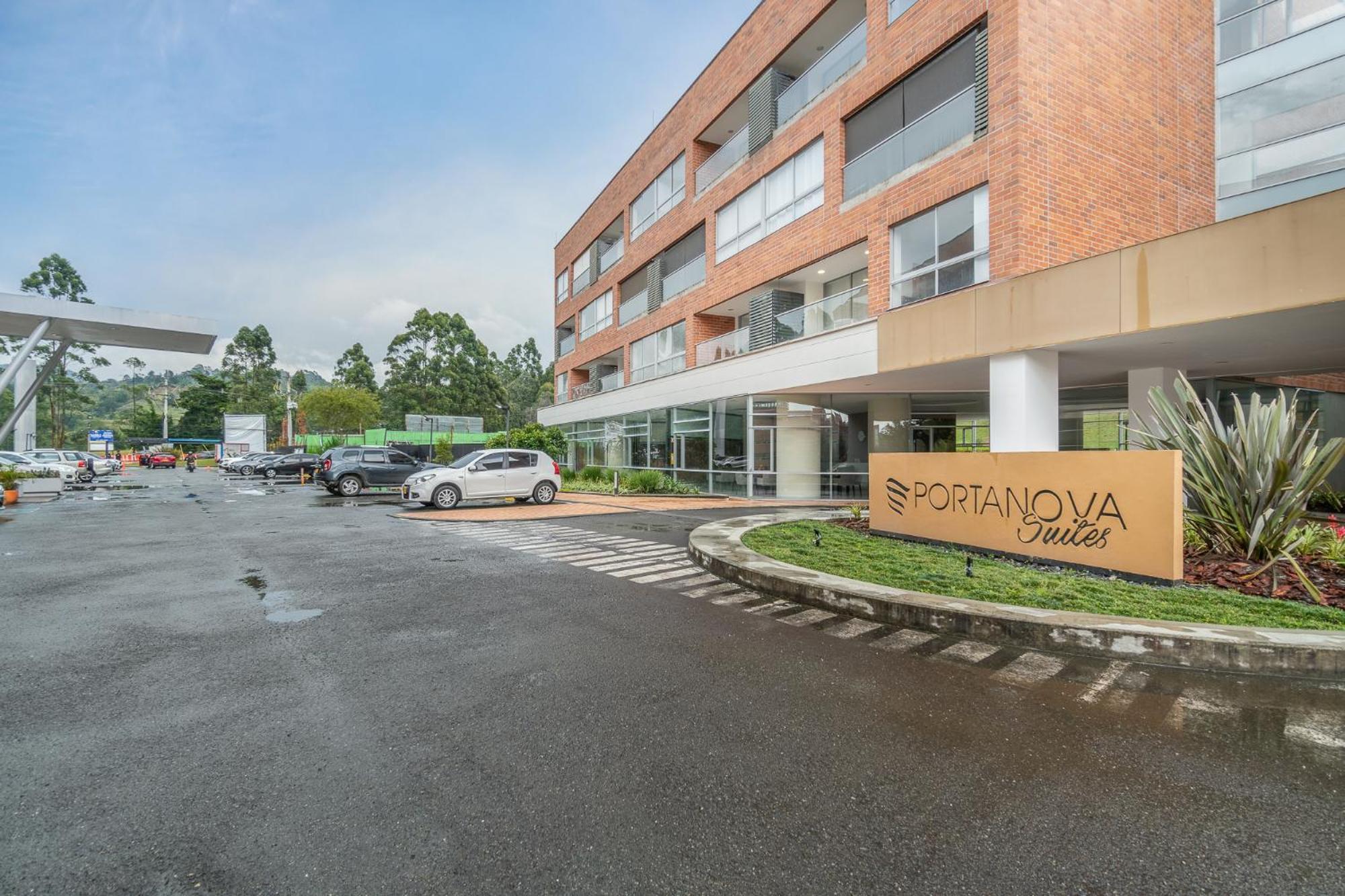 Portanova Suites By Adventu Ριονέγρο Εξωτερικό φωτογραφία