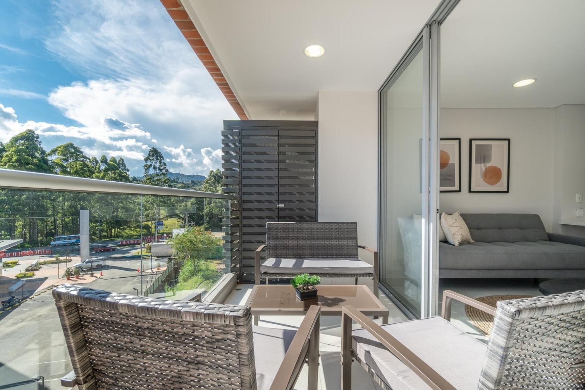 Portanova Suites By Adventu Ριονέγρο Εξωτερικό φωτογραφία